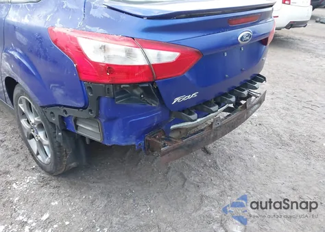 2013 Ford Focus Se z USA, uszkodzony, nr VIN 1FADP3F21DL176069